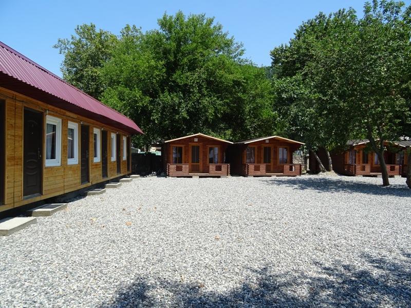 Guest House Tri Topolya Lidzava Kültér fotó